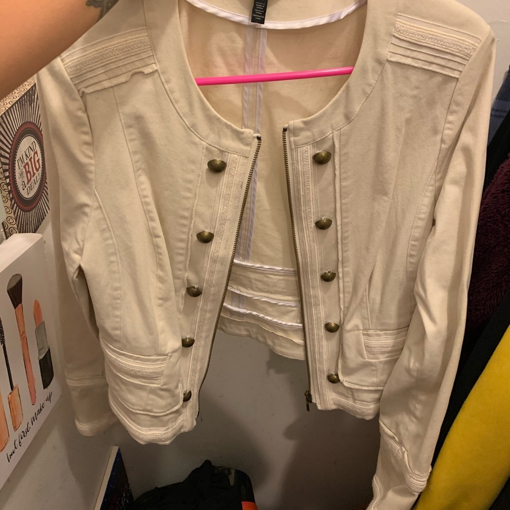 White House black market